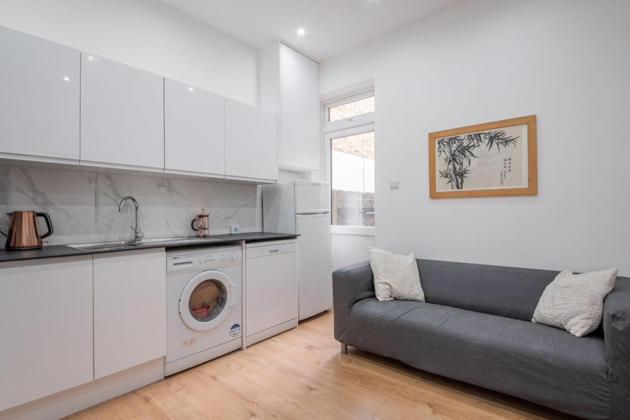 ロンドンComfortable Flat In Hammersmithアパートメント エクステリア 写真