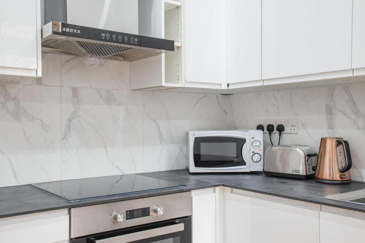 ロンドンComfortable Flat In Hammersmithアパートメント エクステリア 写真