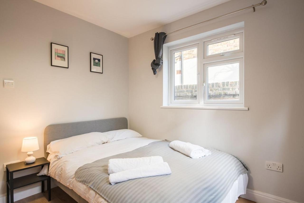 ロンドンComfortable Flat In Hammersmithアパートメント エクステリア 写真