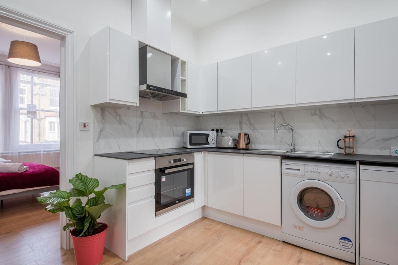 ロンドンComfortable Flat In Hammersmithアパートメント エクステリア 写真