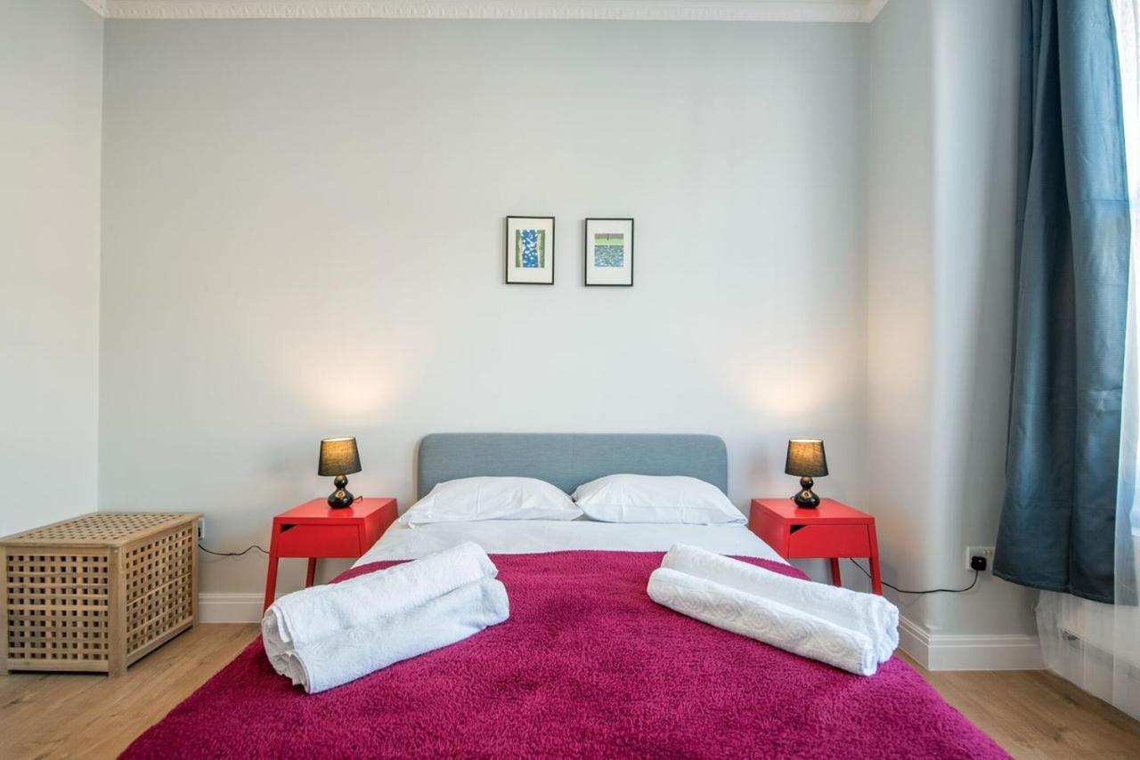 ロンドンComfortable Flat In Hammersmithアパートメント エクステリア 写真